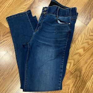 APT. 9 STRAIGHT JEAN